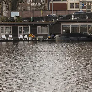Houseboat Little Amstel Hotel en barco