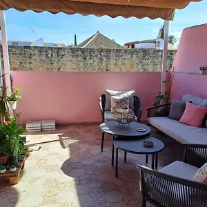 apartamento-el-balcon-de-la-muralla.es-andalucia.com/