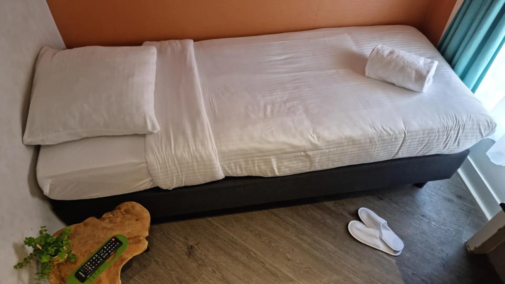 Tourist Inn One Amsterdam 2*,