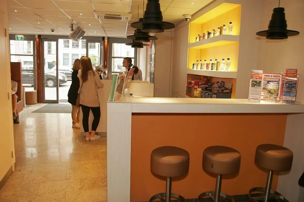 Tourist Inn One Amsterdam