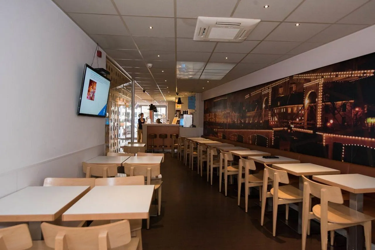 Tourist Inn One Amsterdam