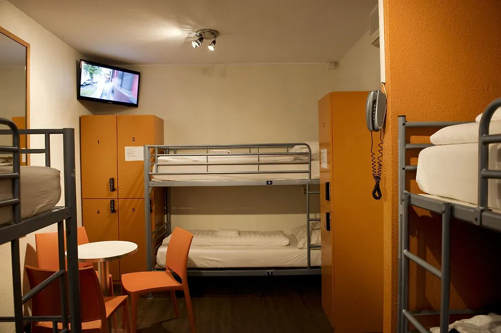 Tourist Inn One אמסטרדם